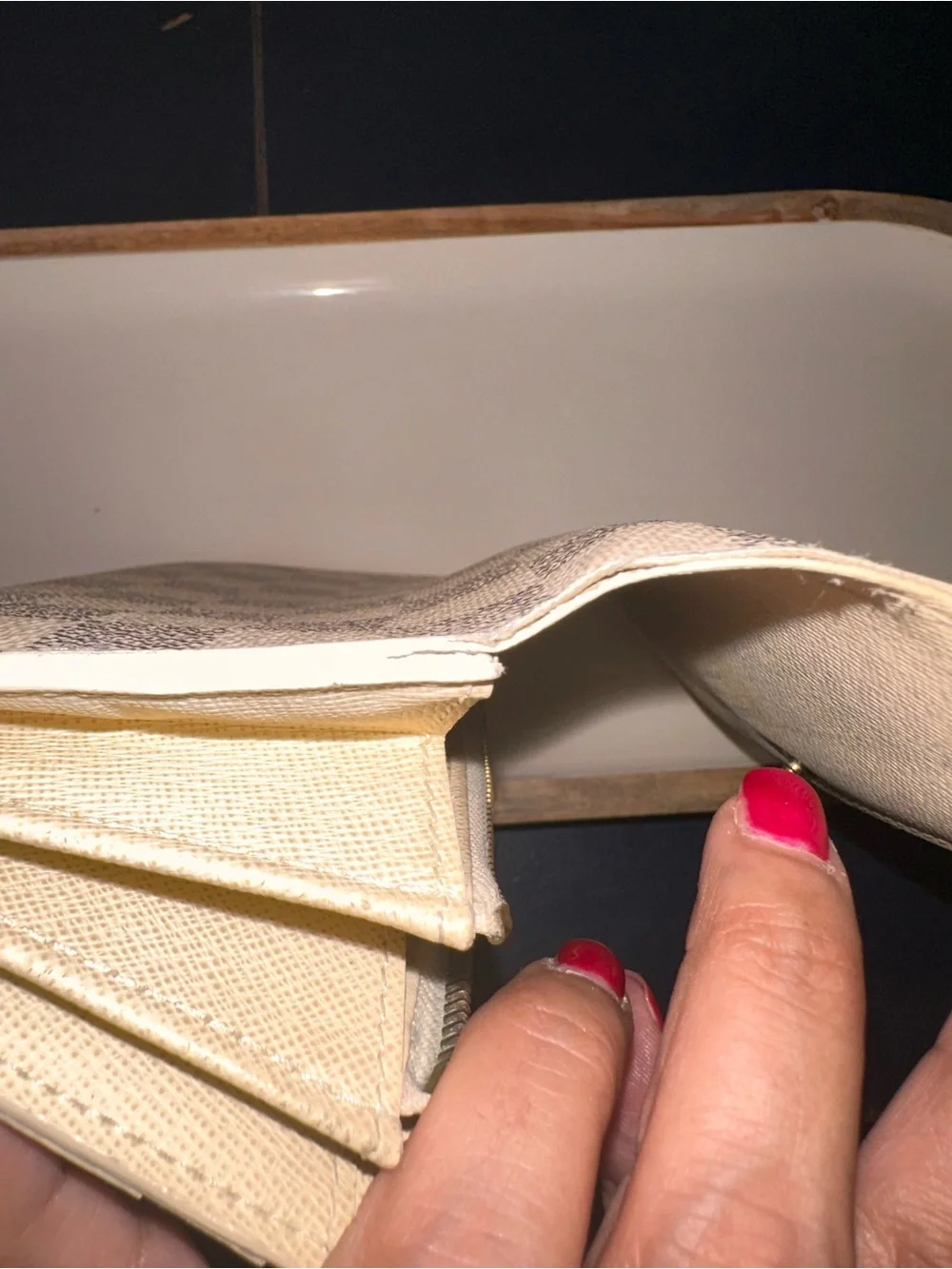 Louis Vuitton Sarah Wallet